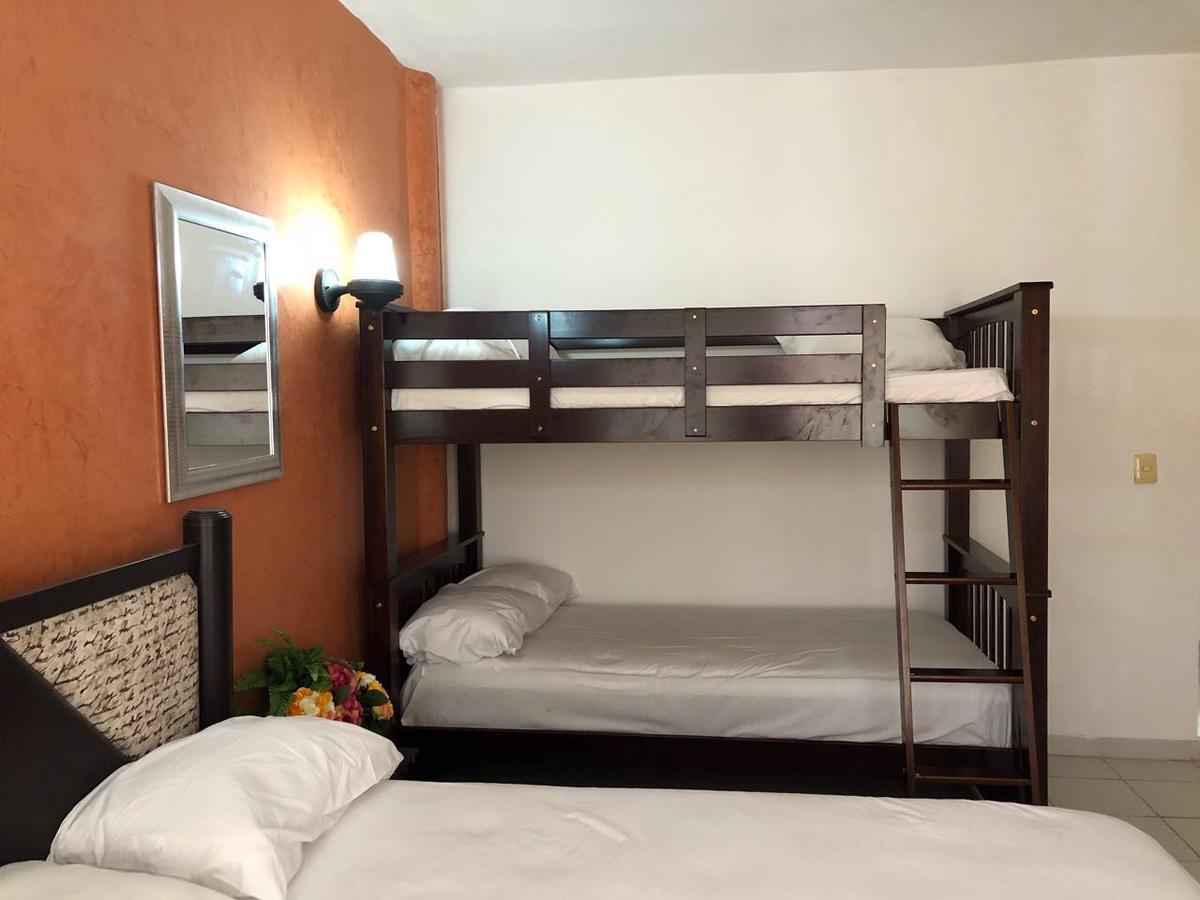 Hostal La Isla Playa Playa del Carmen