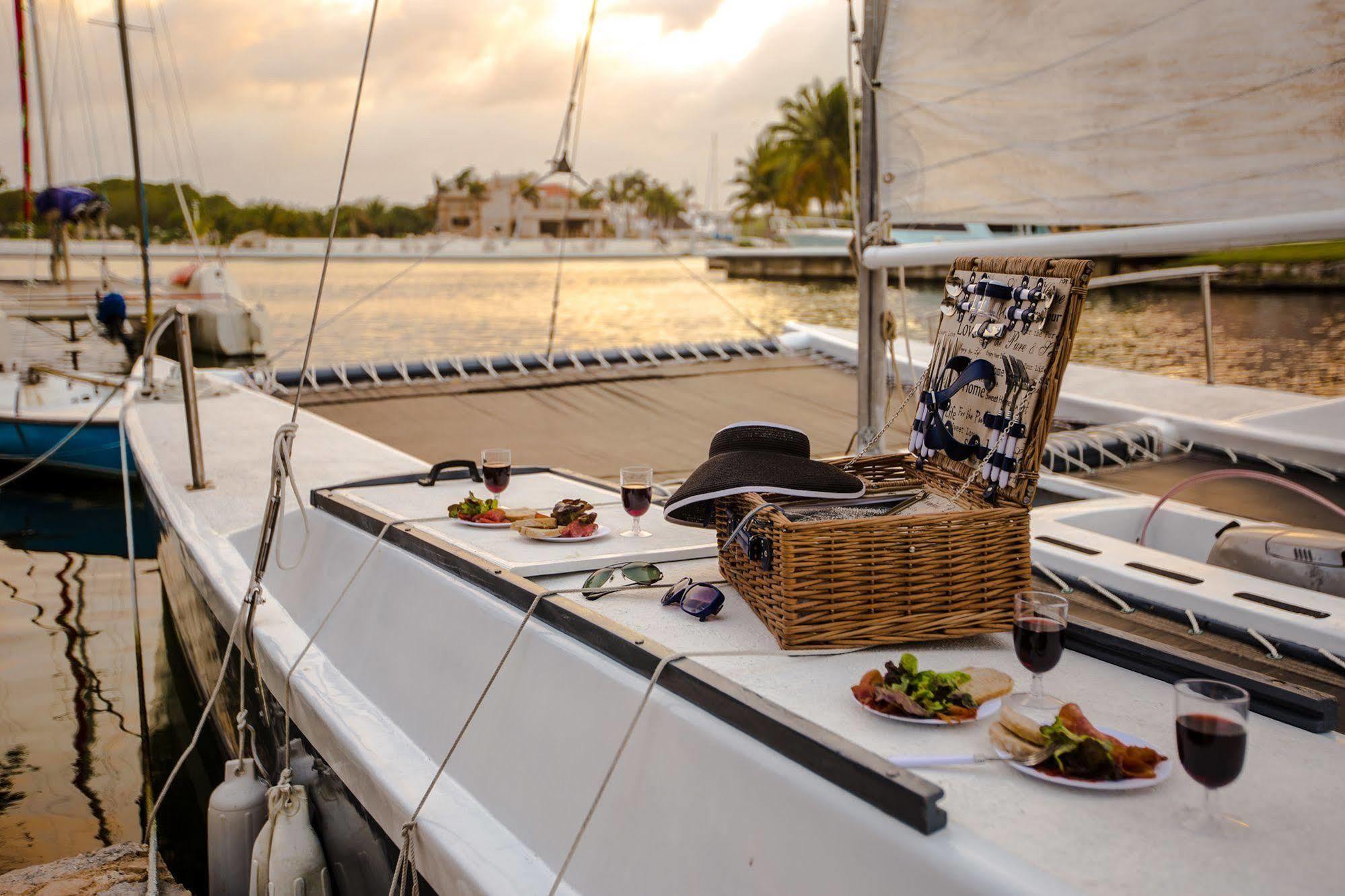 Chez Waffle Hotel 4* Puerto Aventuras