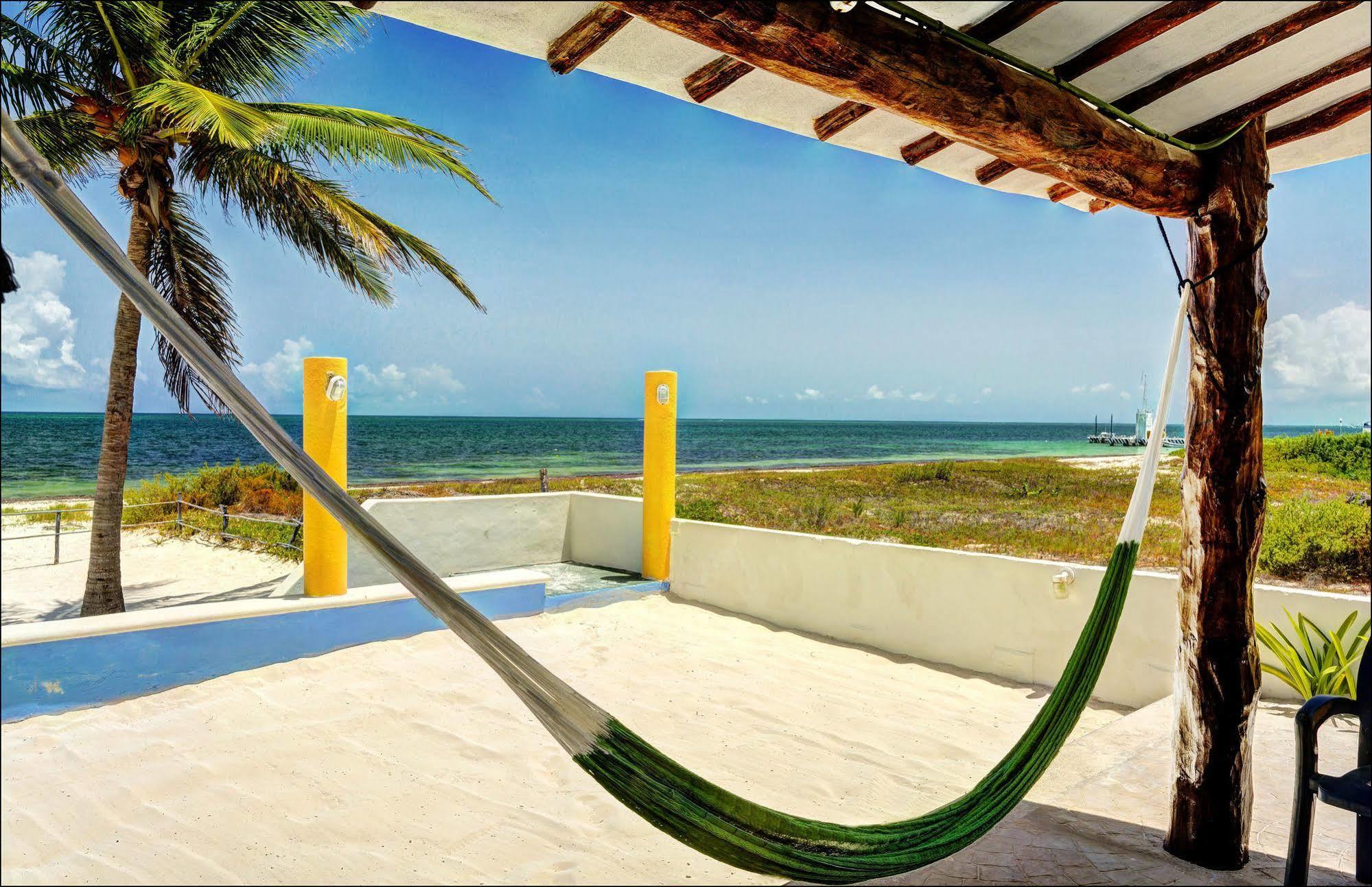 Front House At Holiday home Puerto Morelos
