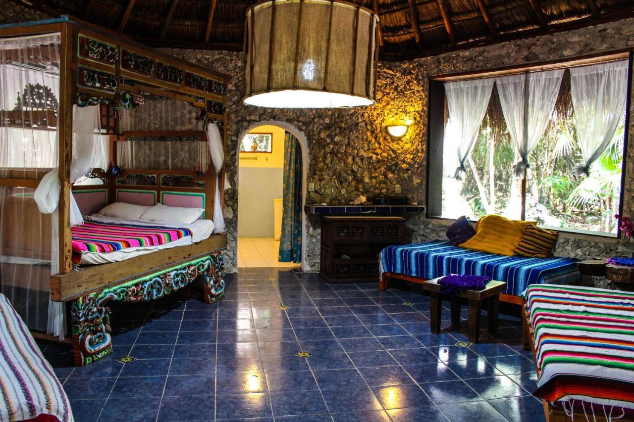 Chalet Cavelands In The Jungle