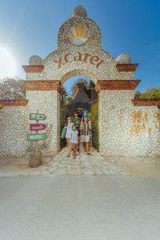 Occidental Grand Xcaret 5* Los Dos Compadres