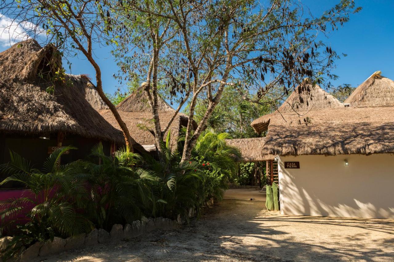 Lodge Pueblito Selva Chemuyil