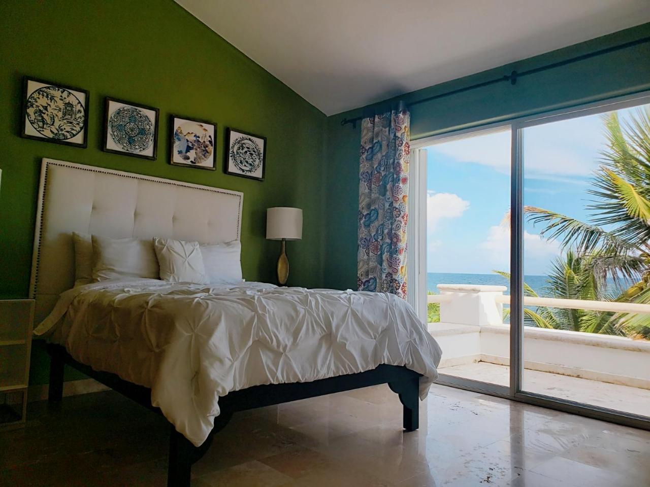 Susana Beach Front House Bed and breakfast *