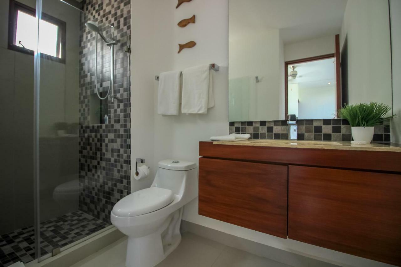 Exclusive 1 Bedroom Loft With Pool Facilites, High-Speed Internet And Free Parking In Akumal Apartment *