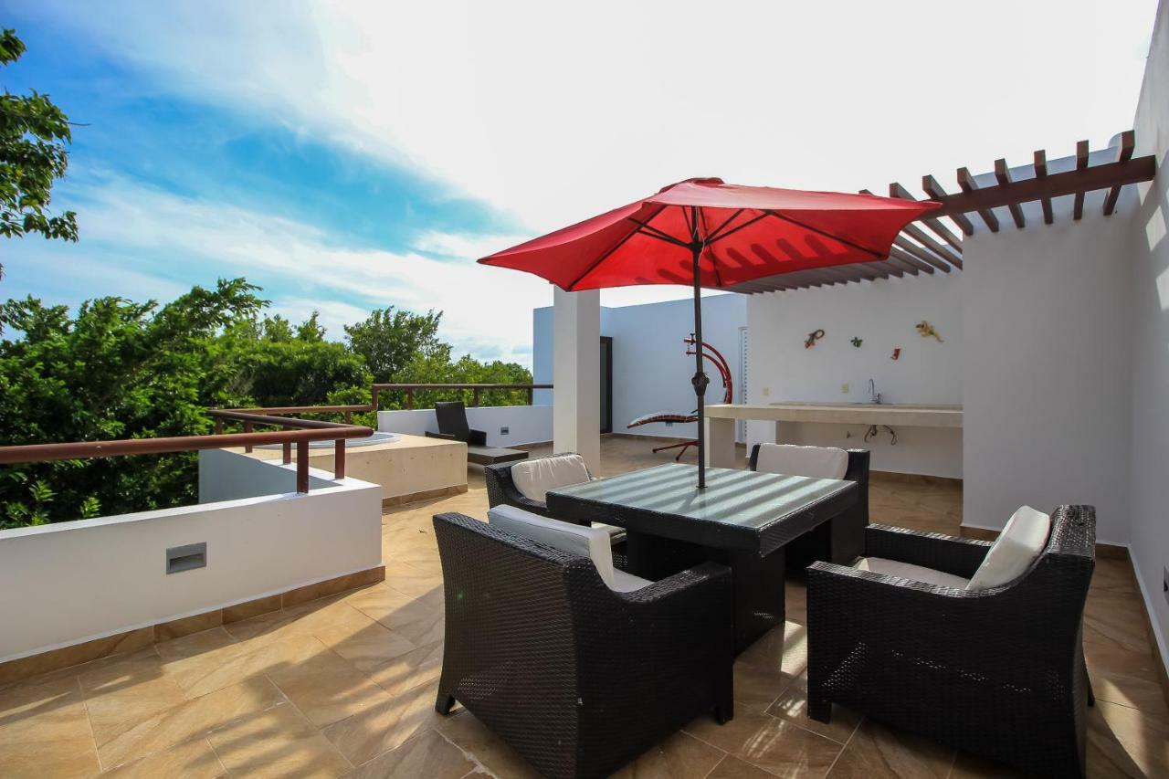 Penthouses With Private Rooftop & Hot Tub In Grounds Akumal