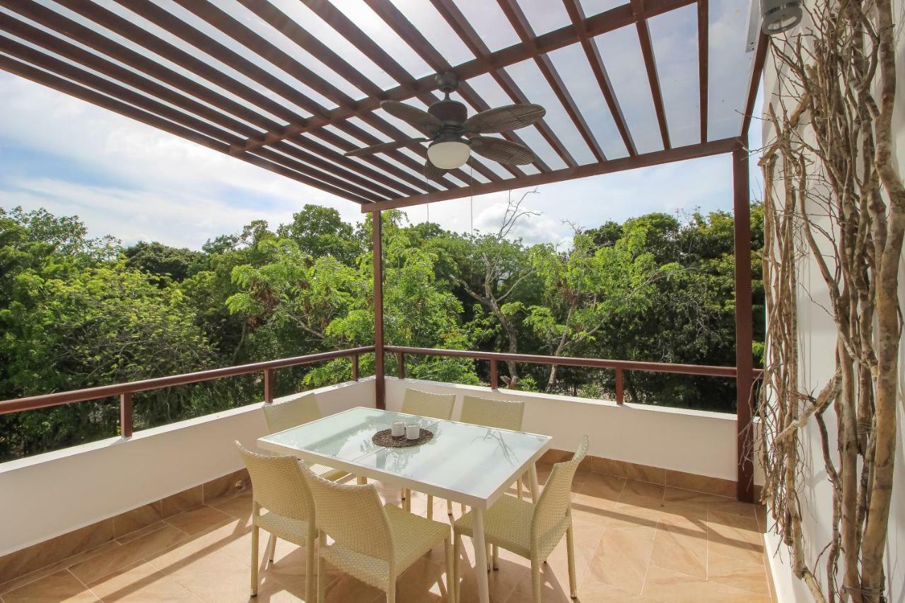 Penthouses With Private Rooftop & Hot Tub In Grounds Akumal