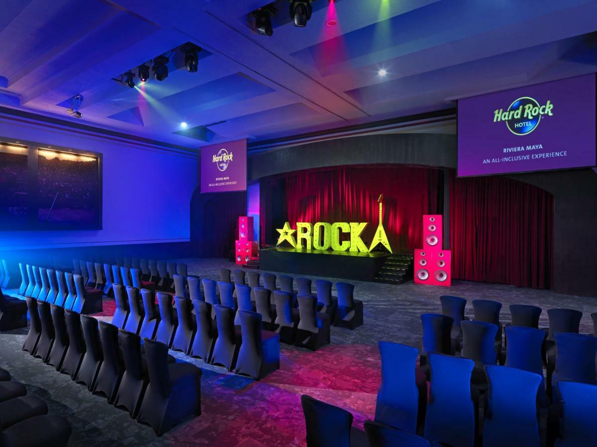 Hard Rock (adults Only)