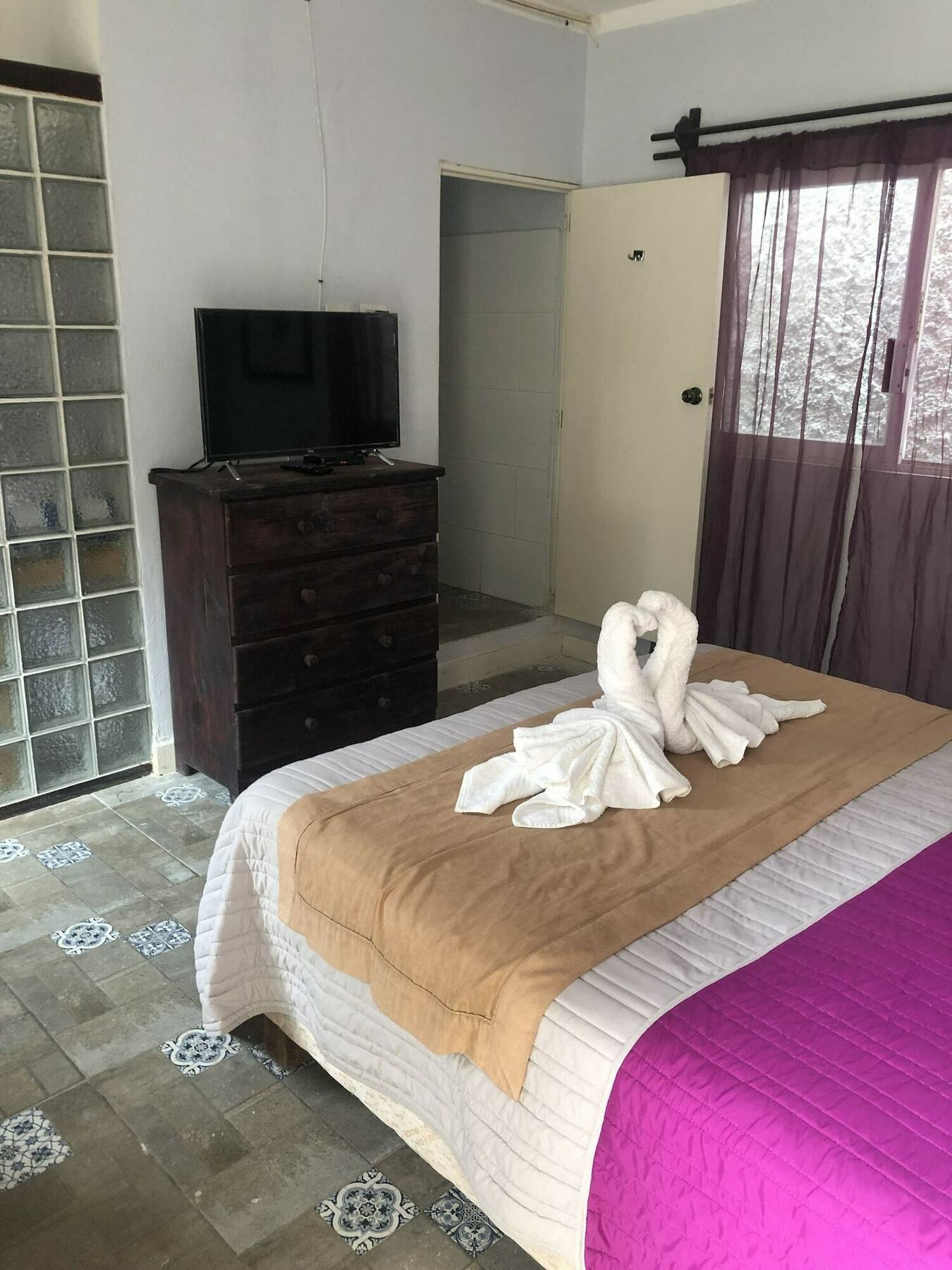 Coral Hotel 4*