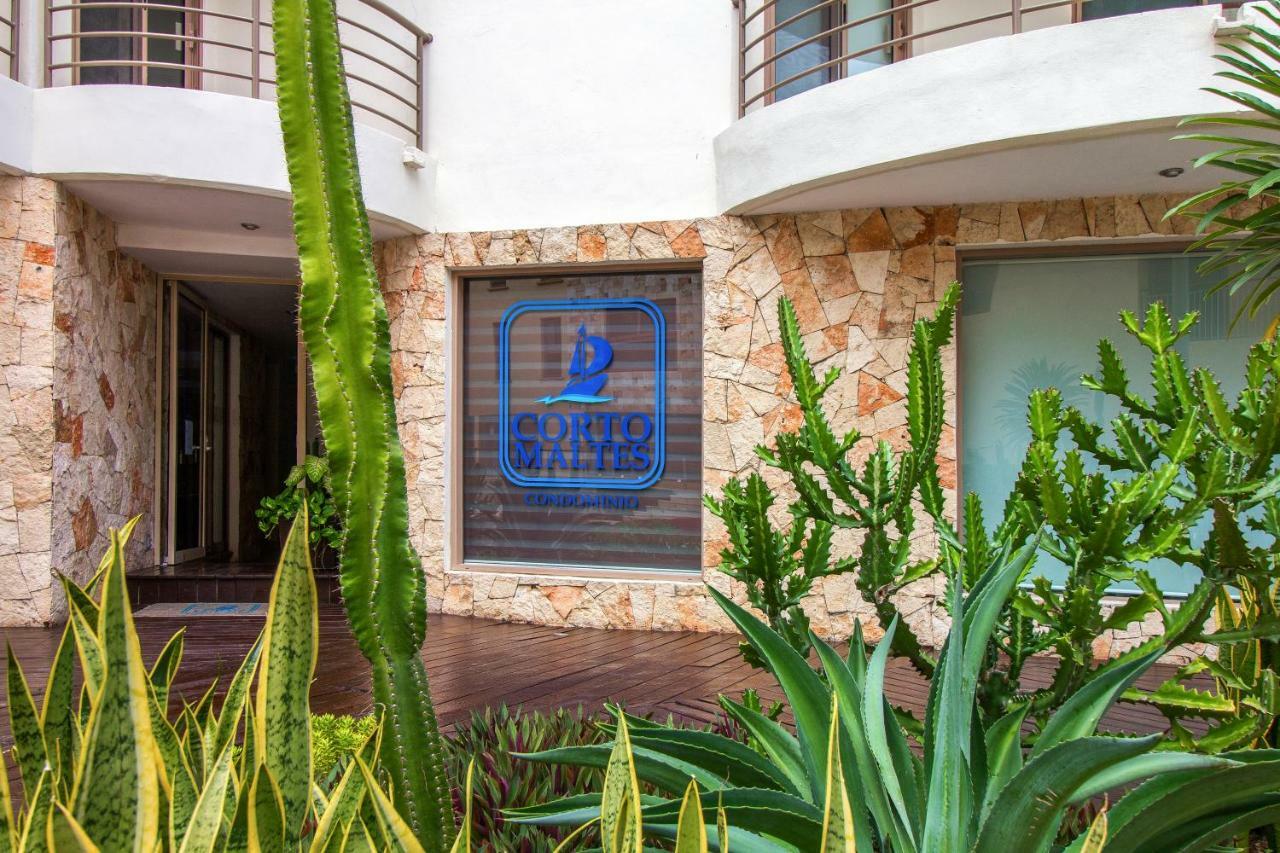201 Corto Maltes 3 Bedroom Ocean View Apartment Playa del Carmen