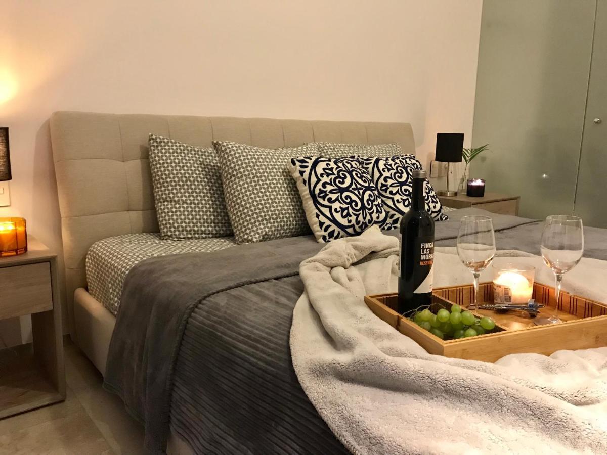Luxury 5th Avenue Menesse 32 Apartment