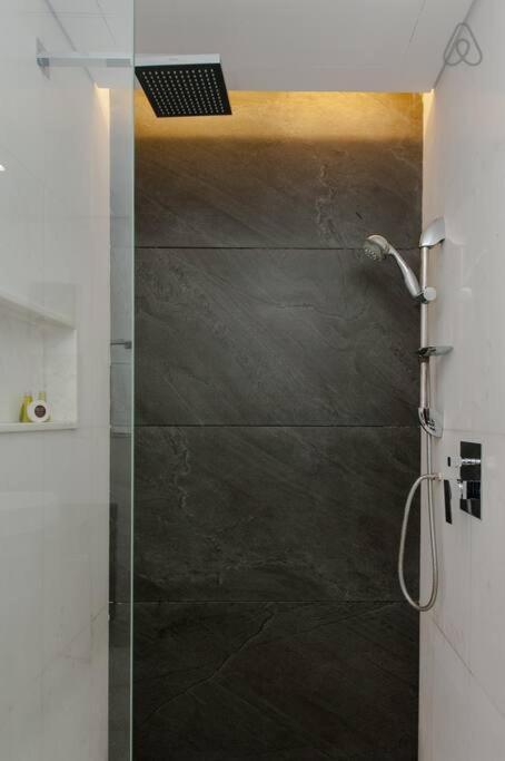 Apartment Luxury 1 Bedroom With Private Garden & Pool - Zen Paradise