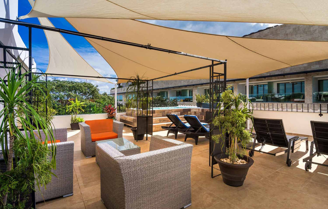 Corazon Apartahotel