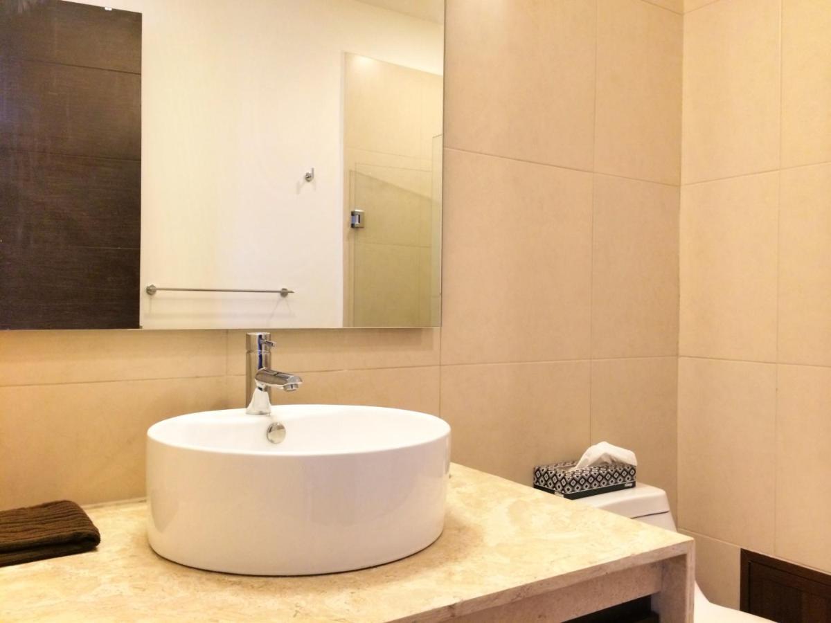 Apartment Penthouses With Private Rooftop & Hot Tub In Grounds *