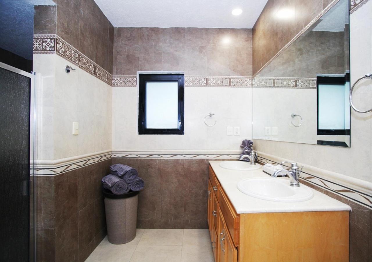 Casa de férias The Queen Of House -luxury Beachfront Villa- Million Dollars View Cozumel