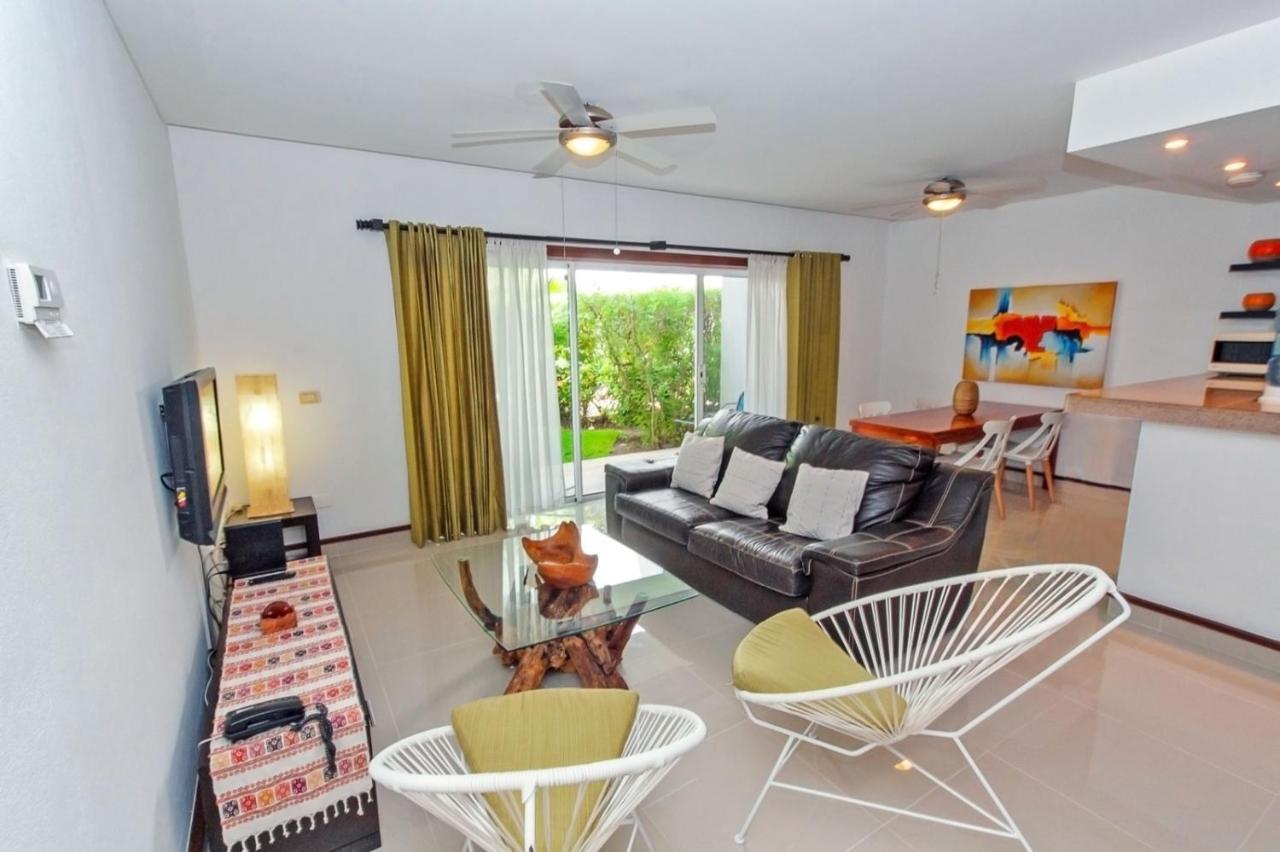Quadra Alea Poolside Cheel 101 Apartment