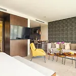 The Fives Oceanfront