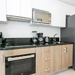Stunning Marea With Stellar Oceanview Rooftop Pool!