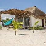 El Secreto Ocean Front Cabin
