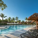 Sandos Caracol Eco Resort & Water Park (Adults Only)