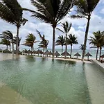 Caribbean Golf And Beach Retreat