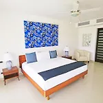 Condo En Mareazul Playa Del Carmen
