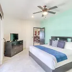 Residences El Faro, Surf 207