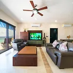 Condo Surf 408 - Beachfront Stunning Ocean View Penthouse - At El Faro Condo