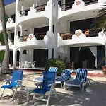 Beachfront Akumal Half Moon Bay