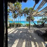 Casa De Mar, Tulum, Hermosa Villa Privada A La Orilla Del Mar Con Cocina