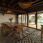 Casa Aakbal - Luxury Beach Front Villa