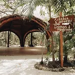 Santuario Apartments