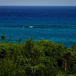 Bianco Sea View Apartments