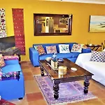 Royal Oasis Condo Cote