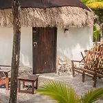 Hotel & Cabanas Zazil Kin Tulum