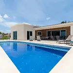 Casa Joya Del Mar - Oceanfront Villa For 10 - Playa Paradise Properties