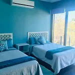 Vacation Full House With Private Pool, 3 Bedroom