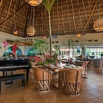 Puerto Aventuras Hotel & Beach Club