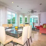 Villas Castillo Blanco