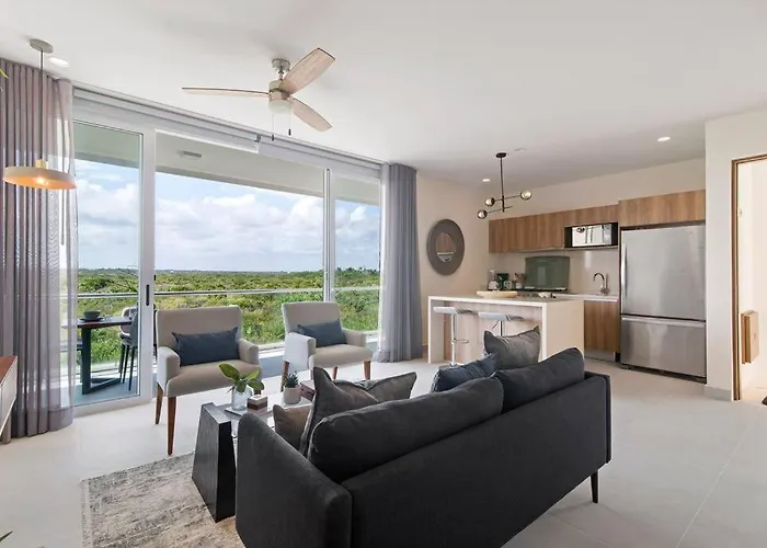 Jungle Joy Prv Jacuzzi Beach Access Rooftop Pools W Sea Views + Beach Club