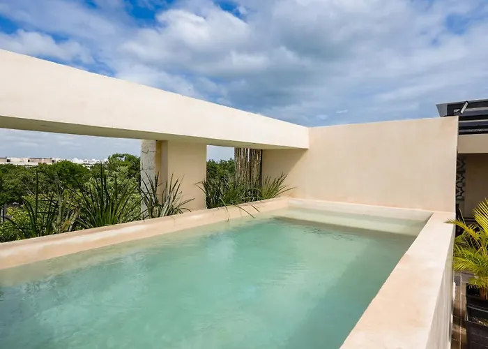 Sunset Serenity - Amply Private Terrace & Pool & Gym & Beach Club Access