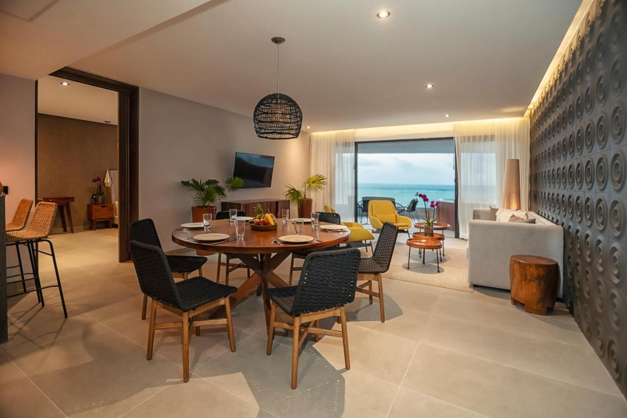Hotel The Fives Oceanfront