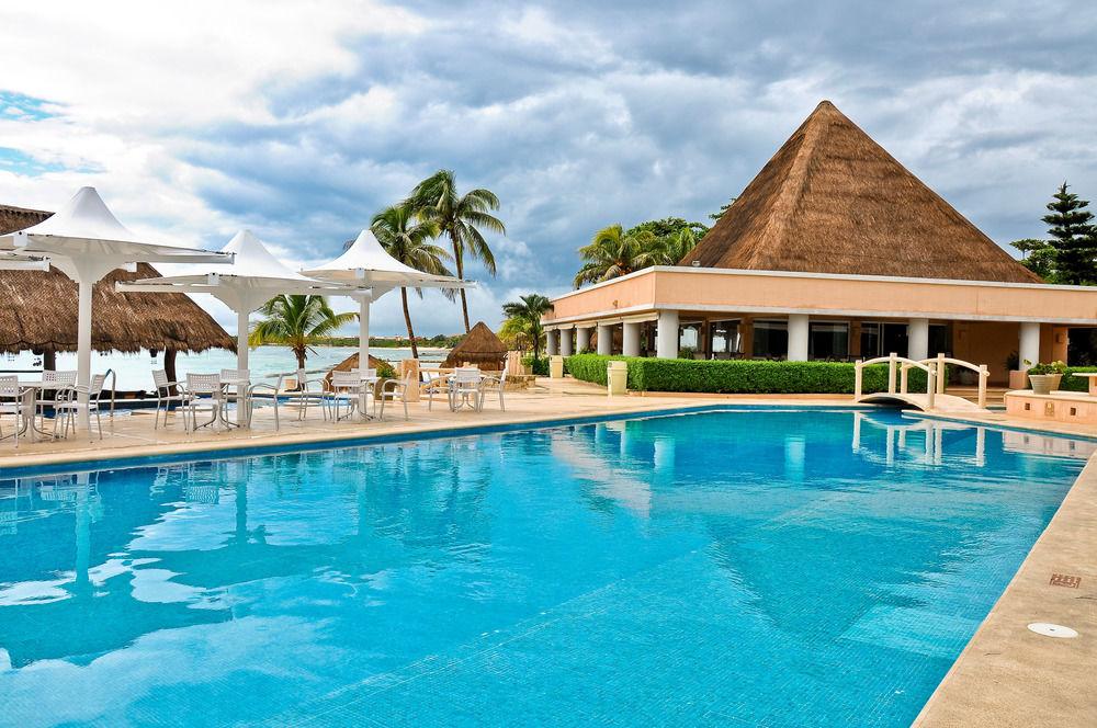 Hotel & Club Puerto Aventuras