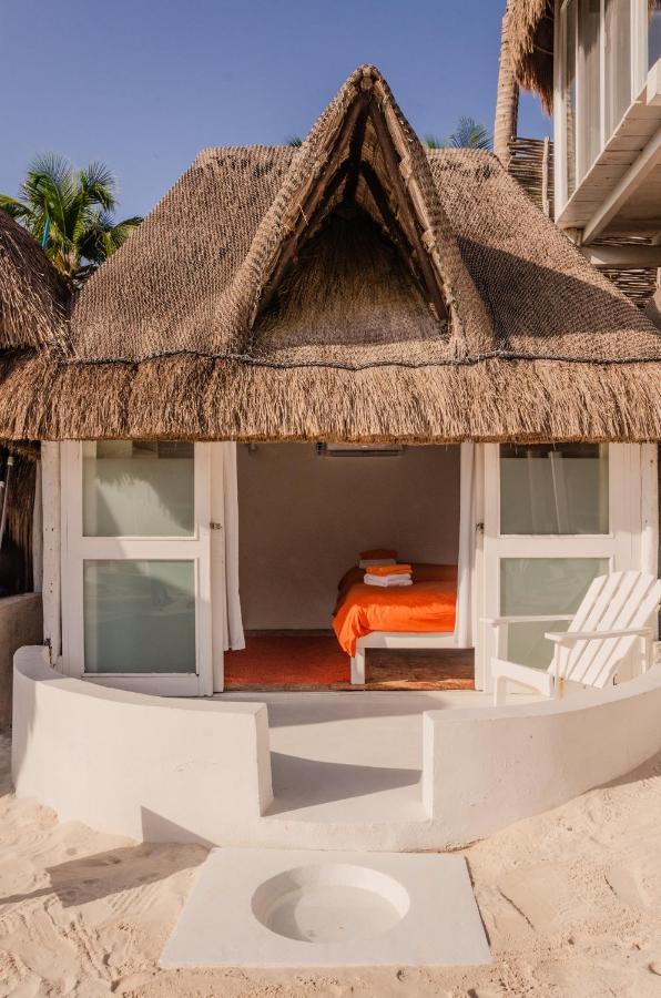 Hotel Shambala Petit 4*