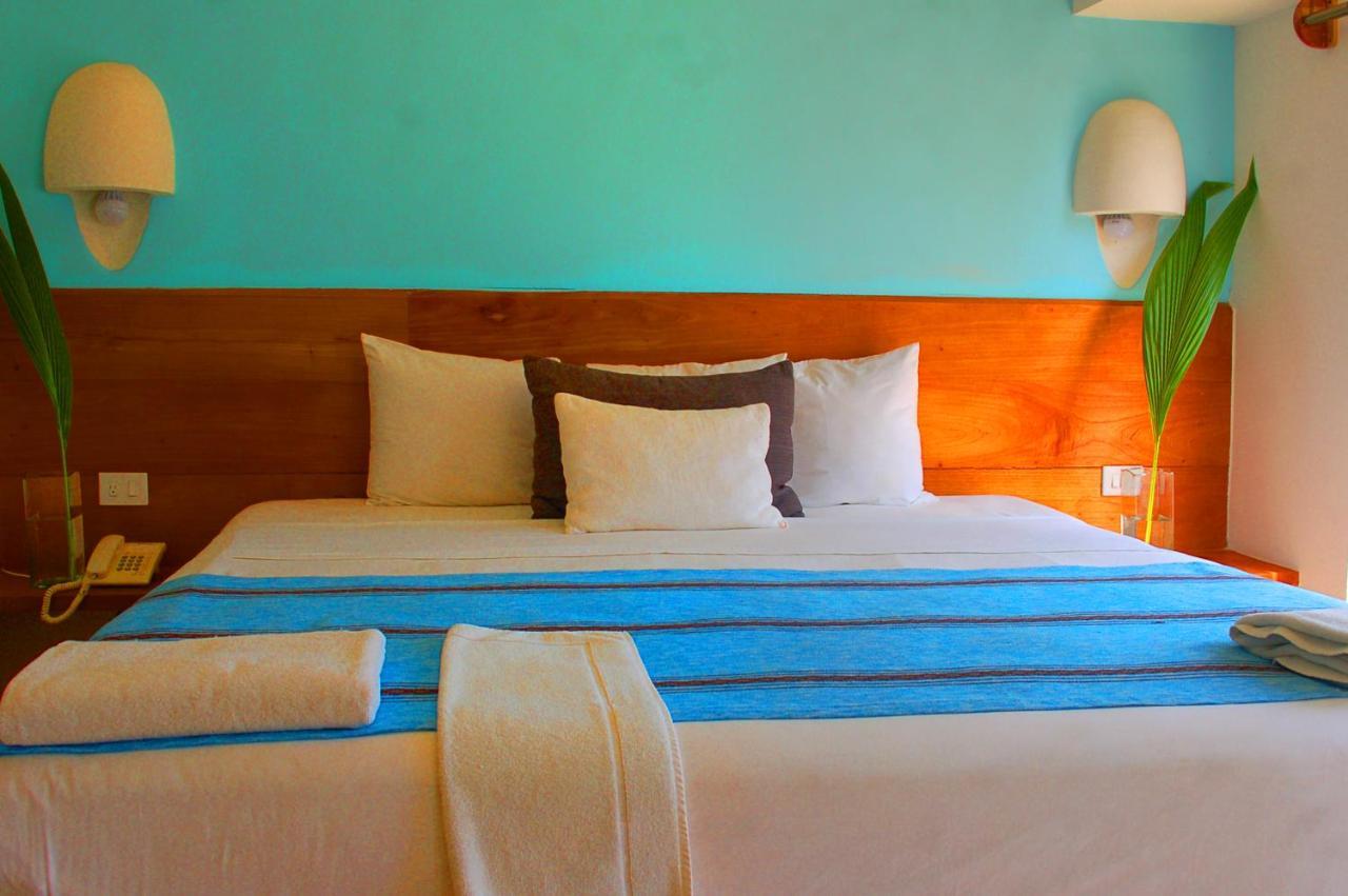 Axkan Hotel 4*