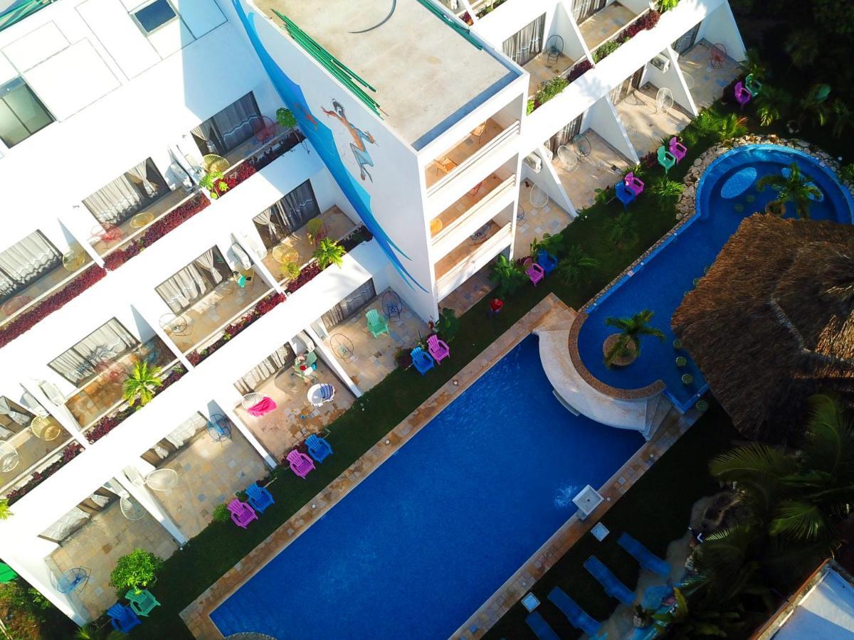 Axkan Hotel