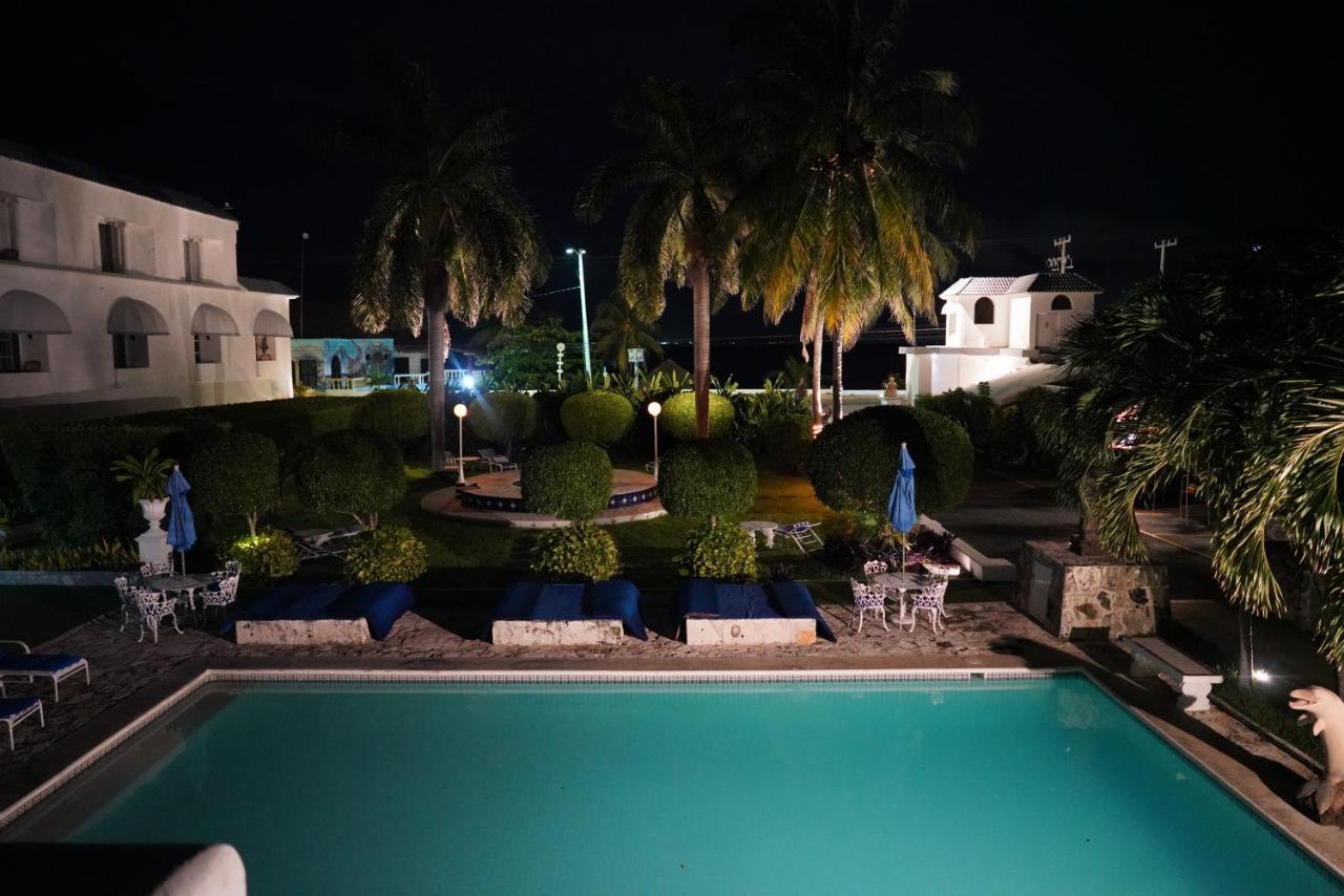 Hotel Villablanca Garden Cozumel