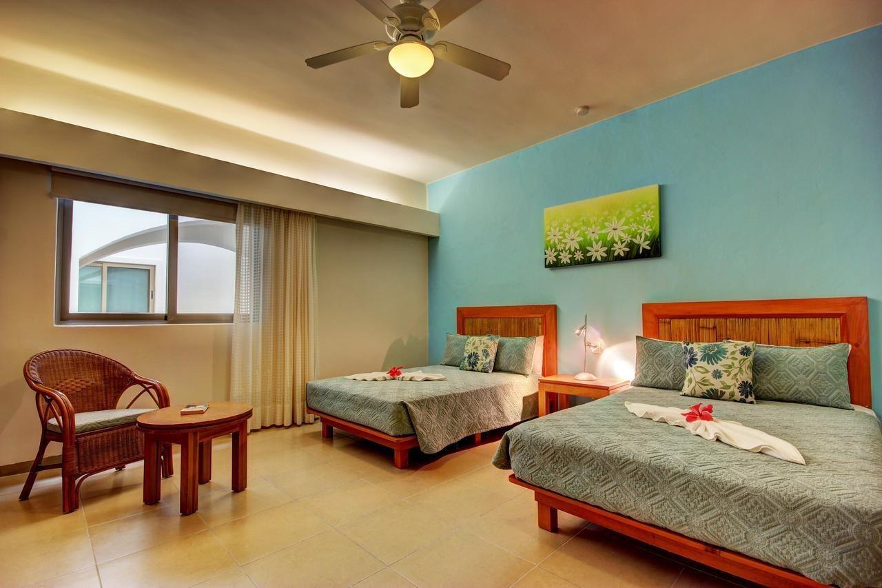 Bric Y Hotel Playa del Carmen