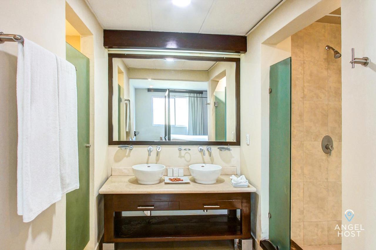 Apartment Fabulous Playa Getaway At 38th And 2 Pools Onsite