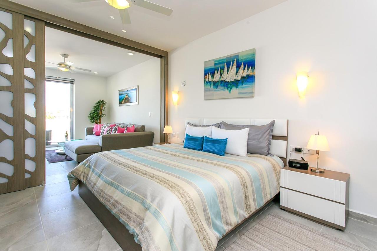 Apartment Stunning Marea With Stellar Oceanview Rooftop Pool! *