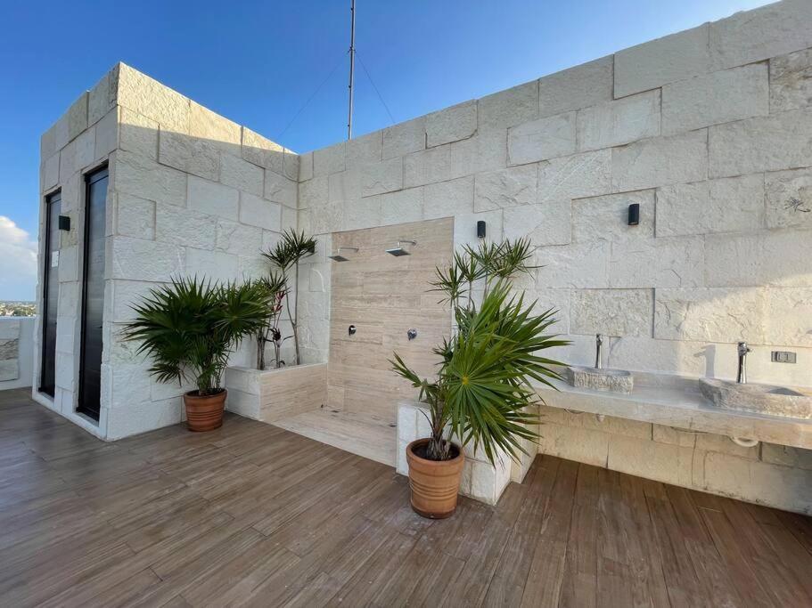 Holiday home Brand New With Rooftop Pool *